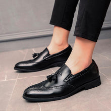 Cargar imagen en el visor de la galería, Sapato Social Masculino Brogue Britânico Elite MMV03 - Urbano Elite