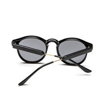 Cargar imagen en el visor de la galería, Óculos de Sol Masculino Modelo Maverick Three - Urbano Elite