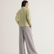 Cargar imagen en el visor de la galería, Wingsuit - Urbano Elite