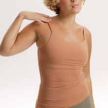 Cargar imagen en el visor de la galería, The Perfect Top - Urbano Elite