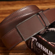 Cargar imagen en el visor de la galería, Cinto Masculino de Couro Marrom Elite MM04 - Urbano Elite