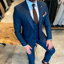 Cargar imagen en el visor de la galería, Terno Masculino Maverick Paletó + Colete + Calça MM02 - Urbano Elite