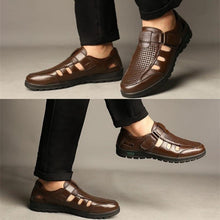 Cargar imagen en el visor de la galería, Sapato de Couro Aberto Masculino Antiodor Confort - Urbano Elite