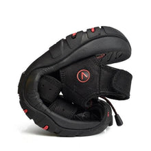 Cargar imagen en el visor de la galería, Sandália de Couro Masculina Ortopédica Antiderrapante - Urbano Elite