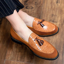 Cargar imagen en el visor de la galería, Mocassim Masculino Classic Elite MM06 - Urbano Elite
