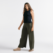 Cargar imagen en el visor de la galería, Minimal Top - Urbano Elite
