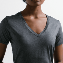 Cargar imagen en el visor de la galería, Tech T-Shirt Gola V Feminina - Urbano Elite
