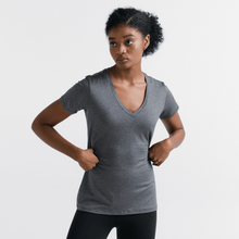 Cargar imagen en el visor de la galería, Tech T-Shirt Gola V Feminina - Urbano Elite
