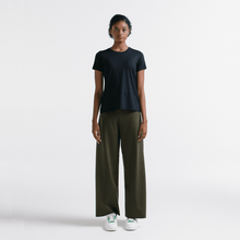 Cargar imagen en el visor de la galería, Daily T-Shirt Feminina - Urbano Elite
