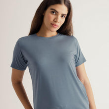 Cargar imagen en el visor de la galería, Tech T-Shirt Feminina - Urbano Elite
