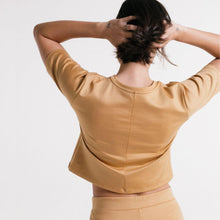 Cargar imagen en el visor de la galería, Boxy Cropped - Urbano Elite
