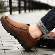 Cargar imagen en el visor de la galería, Sapatênis Mocassim Comfort Masculino Respirável e Antiderrapante - Urbano Elite
