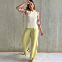 Cargar imagen en el visor de la galería, Minimal Top - Urbano Elite
