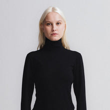 Cargar imagen en el visor de la galería, Turtleneck Feminino - Urbano Elite
