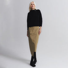 Cargar imagen en el visor de la galería, Wingsuit - Urbano Elite
