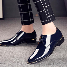 Cargar imagen en el visor de la galería, Sapato Social Masculino Luxury Elite MMV02 - Urbano Elite
