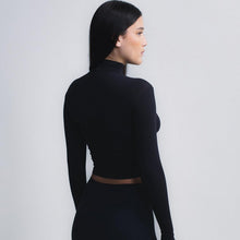 Cargar imagen en el visor de la galería, Skin Cropped Long Sleeve - Urbano Elite
