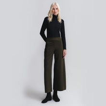 Cargar imagen en el visor de la galería, Tech T-shirt High Neck Long Sleeve Feminina - Urbano Elite
