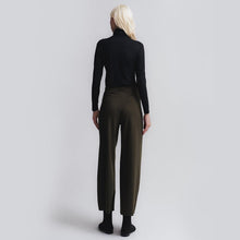 Cargar imagen en el visor de la galería, Tech T-shirt High Neck Long Sleeve Feminina - Urbano Elite
