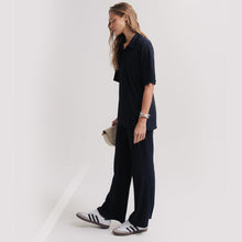 Cargar imagen en el visor de la galería, Air Blouse - Urbano Elite
